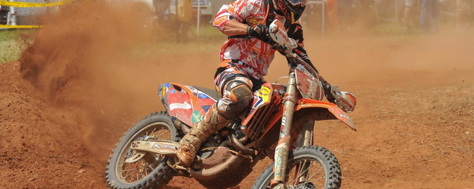 Two Points Separate Russell and Mullins Heading into Round 5