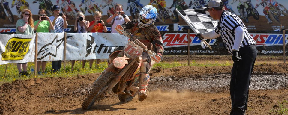 Mullins Wins Big at Loretta Lynn's