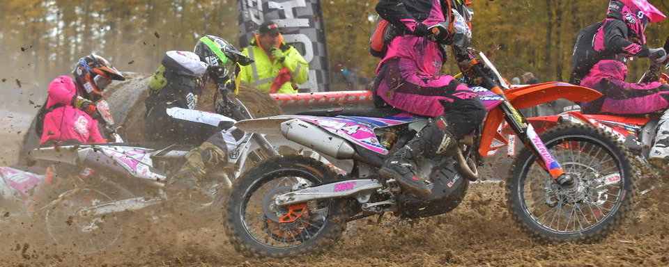 AMSOIL Ironman GNCC Goes Pink in Honor of Breast Cancer Awareness Month
