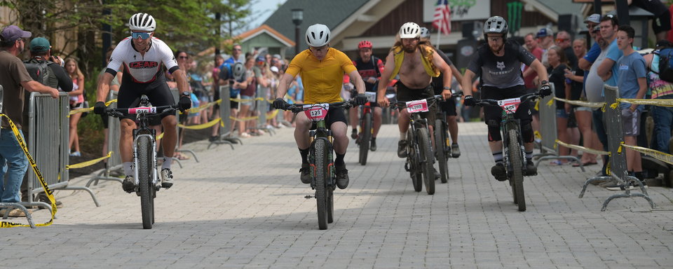 Photo Gallery: Snowshoe eMTBs