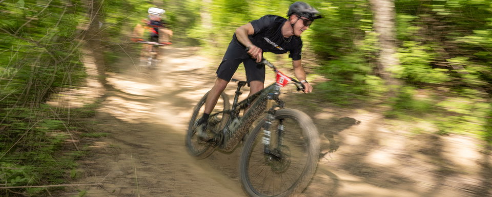 Photo Gallery: Powerline Park eMTBs