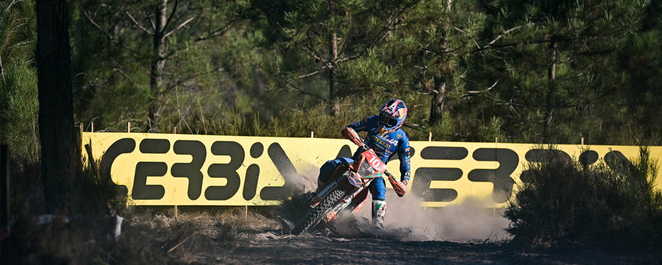 FIM 6DAYS: Demanding Day Three sees competitors reach the midway point in 6DAYS® Portugal