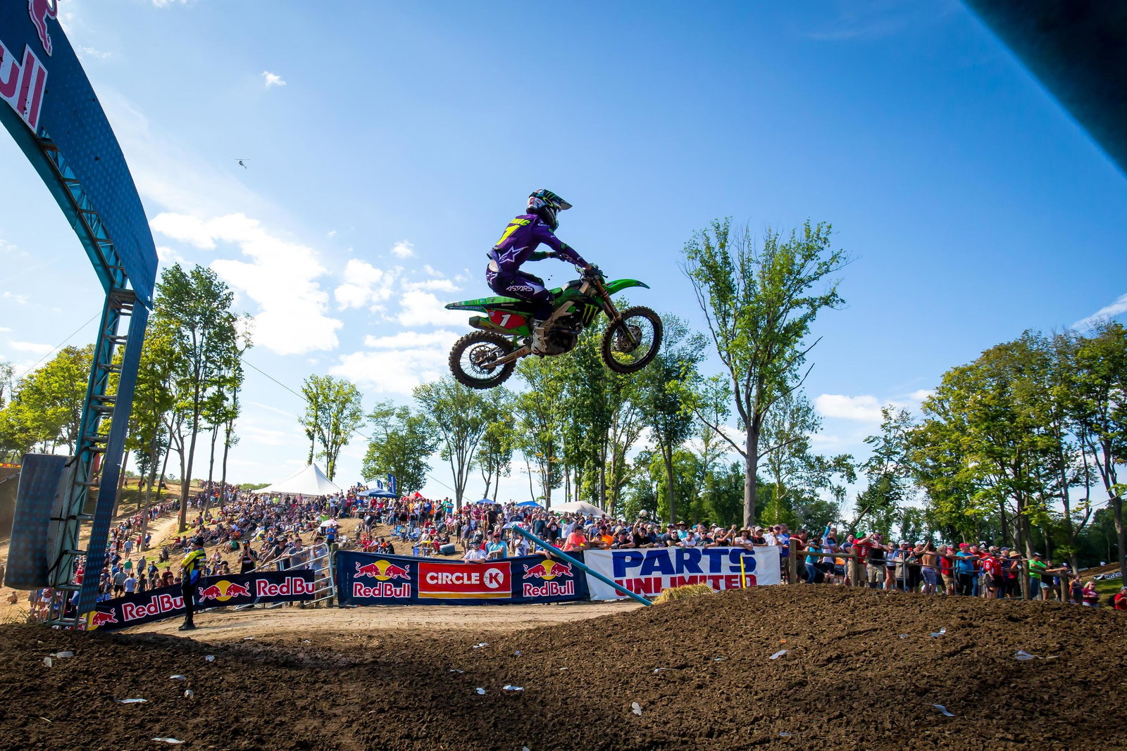 HELP WANTED: Loretta Lynn Pro MX Flaggers