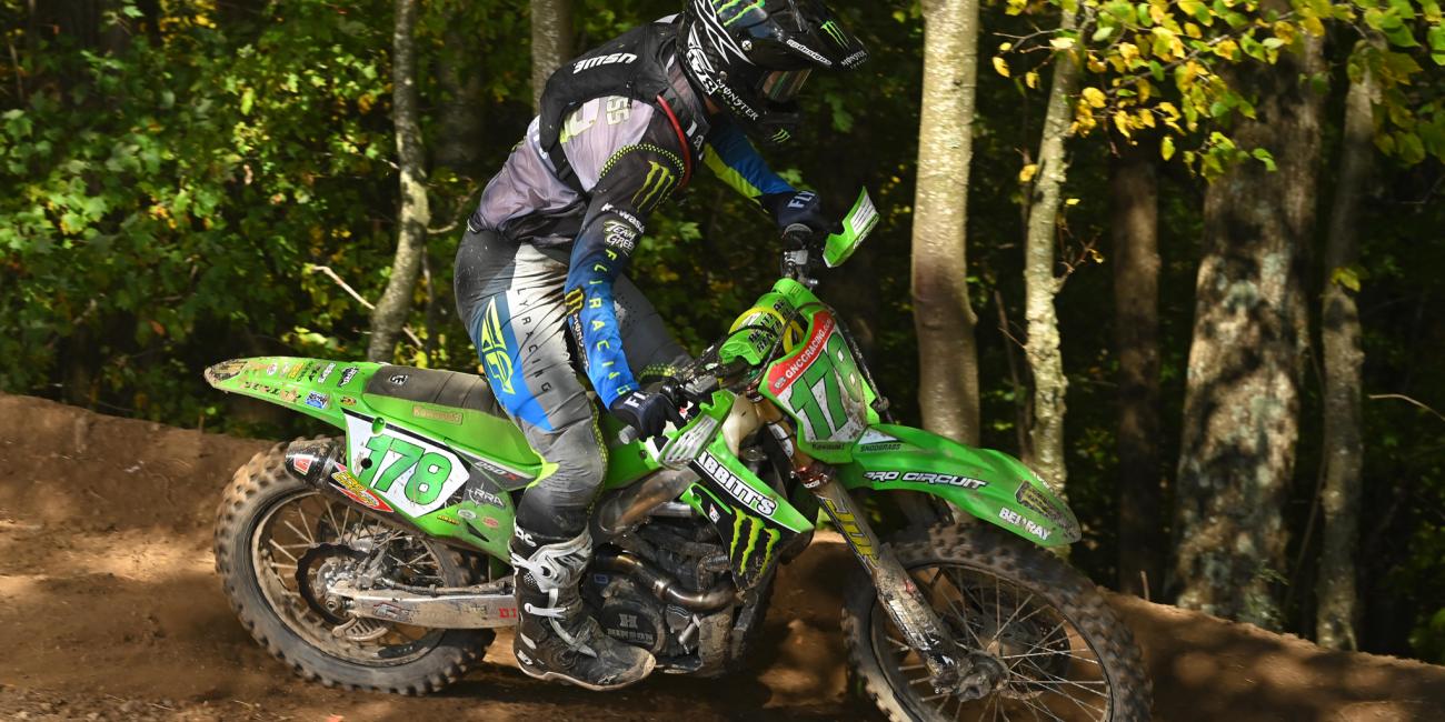 Between the Arrows - 2022 Buckwheat 100 Bikes